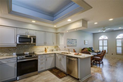 House in Sarasota, Florida 3 bedrooms, 298.68 sq.m. № 1603196 - photo 18