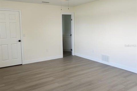 Casa en venta en Deltona, Florida, 3 dormitorios, 144.18 m2 № 1893917 - foto 6