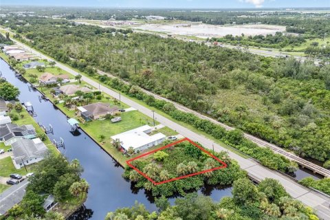 Land in Punta Gorda, Florida № 1908101 - photo 6