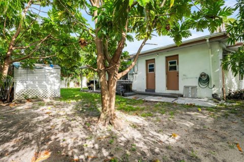 Casa en venta en Hollywood, Florida, 3 dormitorios, 167.6 m2 № 2430250 - foto 29