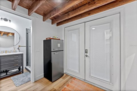 Appartement à louer à Tampa, Floride: 1 chambre, 5.57 m2 № 2113859 - photo 3