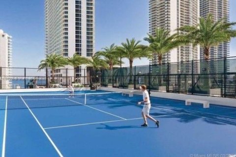 Copropriété à vendre à Hollywood, Floride: 1 chambre, 65.22 m2 № 1981810 - photo 12