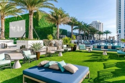 Copropriété à vendre à Hollywood, Floride: 1 chambre, 65.22 m2 № 1981810 - photo 10