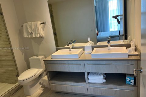 Copropriété à vendre à Hollywood, Floride: 1 chambre, 65.22 m2 № 1981810 - photo 28