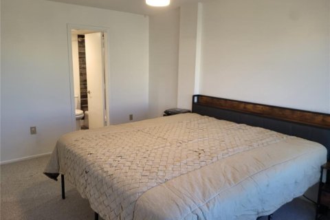 Copropriété à louer à Saint Petersburg, Floride: 2 chambres, 90.12 m2 № 2104394 - photo 9