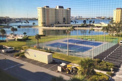 Copropriété à louer à Saint Petersburg, Floride: 2 chambres, 90.12 m2 № 2104394 - photo 6