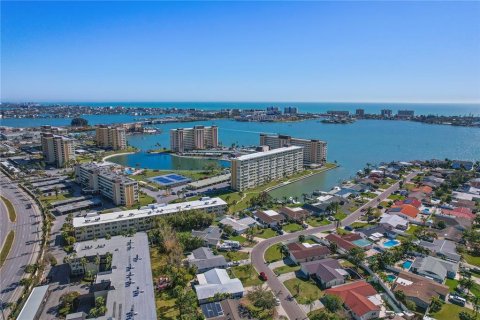 Copropriété à louer à Saint Petersburg, Floride: 2 chambres, 90.12 m2 № 2104394 - photo 18