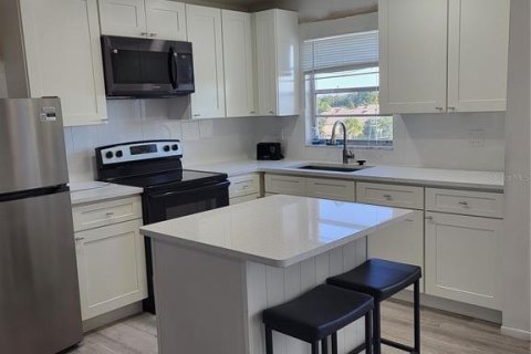 Copropriété à louer à Saint Petersburg, Floride: 2 chambres, 90.12 m2 № 2104394 - photo 3