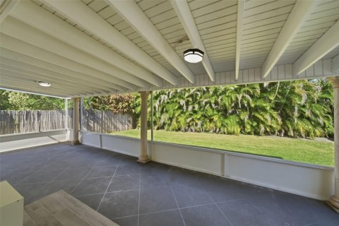 House in Miami, Florida 3 bedrooms, 119.29 sq.m. № 1998410 - photo 30