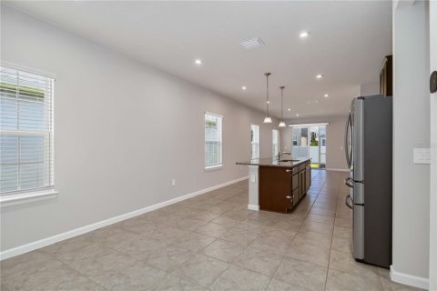 House in Lakewood Ranch, Florida 3 bedrooms, 139.45 sq.m. № 2219325 - photo 8