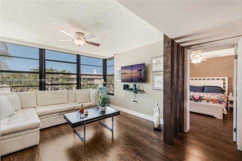 Купить кондоминиум в Дейви, Флорида 3 спальни, 128.67м2, № 1850472 - фото 4