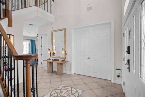 House in Four Corners, Florida 5 bedrooms, 333.15 sq.m. № 2206045 - photo 6