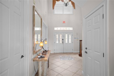 House in Four Corners, Florida 5 bedrooms, 333.15 sq.m. № 2206045 - photo 4