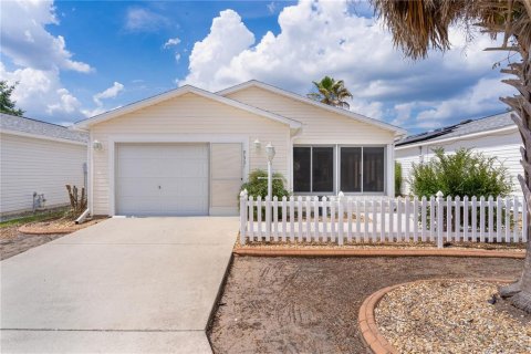 Casa en venta en The Villages, Florida, 1 dormitorio, 77.39 m2 № 1757047 - foto 1
