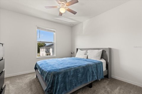 Townhouse in Davenport, Florida 3 bedrooms, 146.6 sq.m. № 1757278 - photo 14