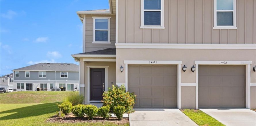 Townhouse in Davenport, Florida 3 bedrooms, 146.6 sq.m. № 1757278