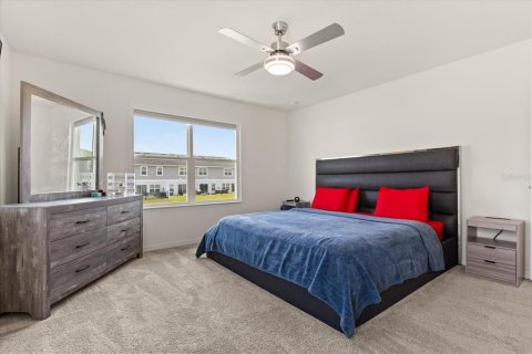 Townhouse in Davenport, Florida 3 bedrooms, 146.6 sq.m. № 1757278 - photo 10