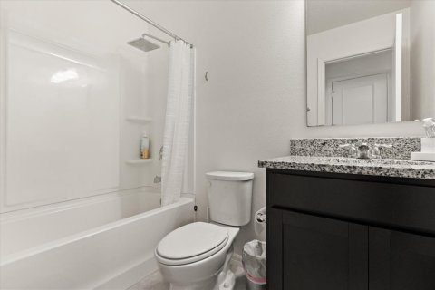 Townhouse in Davenport, Florida 3 bedrooms, 146.6 sq.m. № 1757278 - photo 13