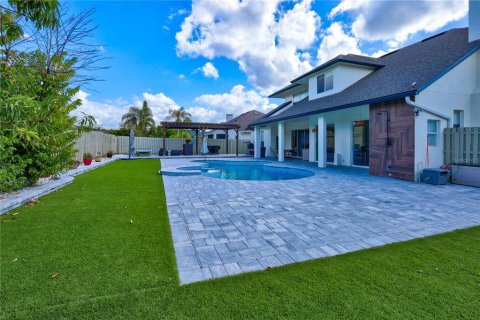 Casa en venta en Orlando, Florida, 5 dormitorios, 290.97 m2 № 1722319 - foto 25