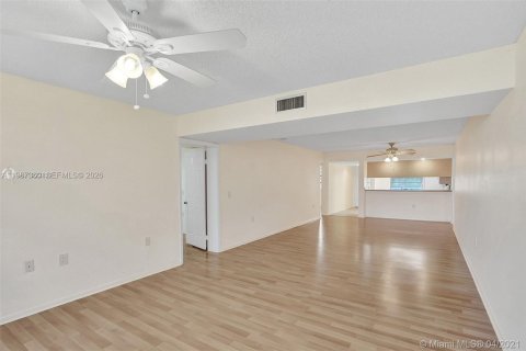 Купить кондоминиум в Дейви, Флорида 2 спальни, 128.67м2, № 2240950 - фото 4