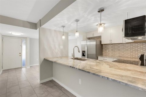 Condominio en venta en Sarasota, Florida, 2 dormitorios, 108.79 m2 № 1661763 - foto 15