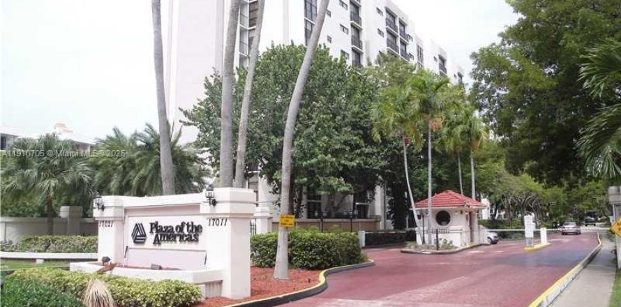 Кондоминиум с 1 спальней в Санни-Айлс-Бич, Флорида № 1965921