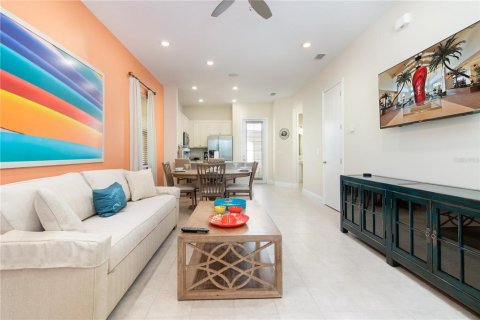 Снять в аренду виллу или дом в Киссимми, Флорида 3 комнаты, 121.24м2, № 1817226 - фото 5