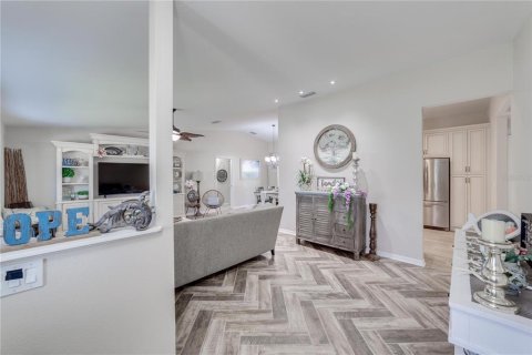 House in Port Charlotte, Florida 3 bedrooms, 152.27 sq.m. № 1650521 - photo 7
