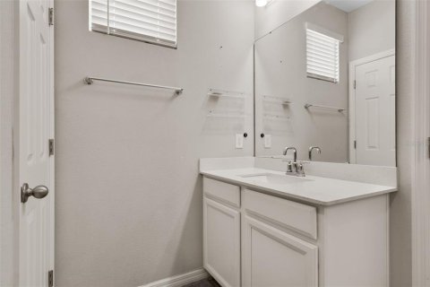 House in Winter Garden, Florida 4 bedrooms, 204.76 sq.m. № 1822938 - photo 27