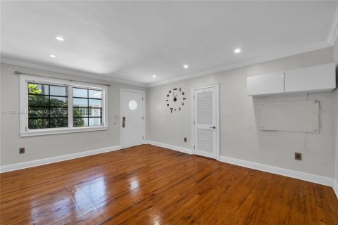 Купить кондоминиум в Майами-Бич, Флорида 1 спальня, 69.31м2, № 1976018 - фото 10