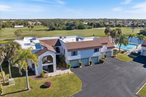 Condo in Venice, Florida, 3 bedrooms № 2213081 - photo 2