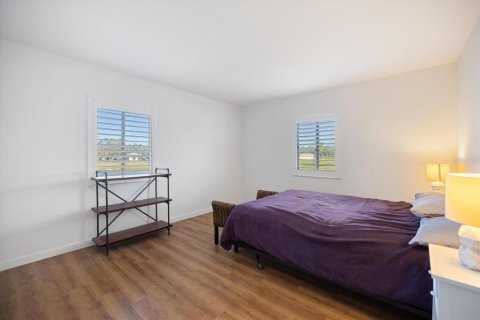 Condo in Venice, Florida, 3 bedrooms № 2213081 - photo 30