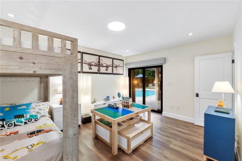 Villa ou maison à vendre à Pinecrest, Floride: 4 chambres, 302.3 m2 № 1898210 - photo 13