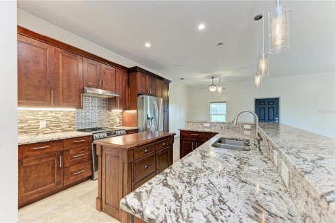 Villa ou maison à vendre à Myakka City, Floride: 3 chambres, 168.34 m2 № 2351694 - photo 4