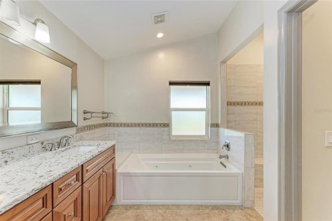 Villa ou maison à vendre à Myakka City, Floride: 3 chambres, 168.34 m2 № 2351694 - photo 7