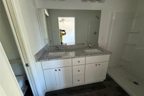 Villa ou maison à louer à Ocklawaha, Floride: 3 chambres, 122.54 m2 № 1835060 - photo 7