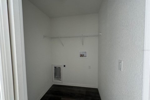 Villa ou maison à louer à Ocklawaha, Floride: 3 chambres, 122.54 m2 № 1835060 - photo 3
