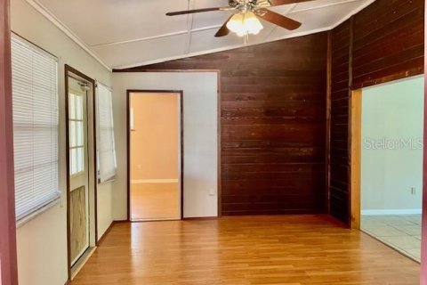 House in Wesley Chapel, Florida 4 bedrooms, 213.86 sq.m. № 1785977 - photo 15