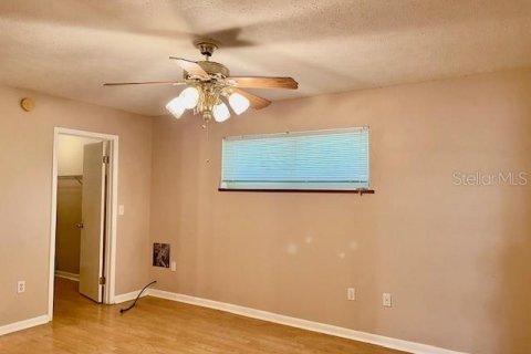 House in Wesley Chapel, Florida 4 bedrooms, 213.86 sq.m. № 1785977 - photo 19
