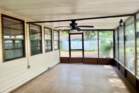 House in Wesley Chapel, Florida 4 bedrooms, 213.86 sq.m. № 1785977 - photo 30