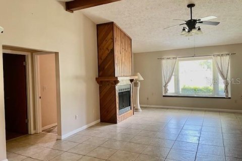House in Wesley Chapel, Florida 4 bedrooms, 213.86 sq.m. № 1785977 - photo 7