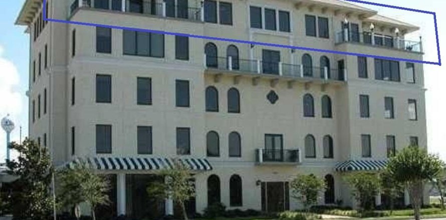 Commercial property in Destin, Florida № 558496