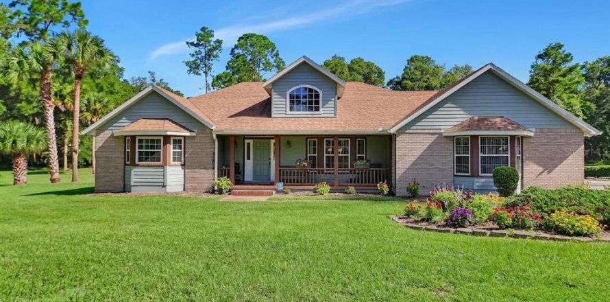 Villa ou maison à DeLand, Floride 3 chambres, 236.06 m2 № 2339239