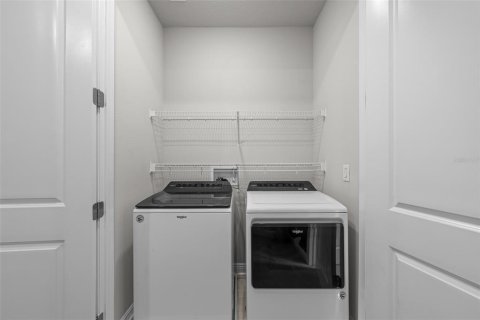 Touwnhouse à vendre à Tampa, Floride: 3 chambres, 183.67 m2 № 2093808 - photo 28
