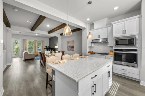 Touwnhouse à vendre à Tampa, Floride: 3 chambres, 183.67 m2 № 2093808 - photo 7