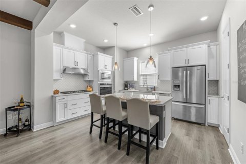 Touwnhouse à vendre à Tampa, Floride: 3 chambres, 183.67 m2 № 2093808 - photo 5