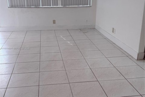 Купить кондоминиум в Корал-Спрингс, Флорида 2 спальни, 71.35м2, № 2043536 - фото 5