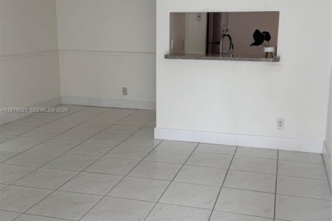 Купить кондоминиум в Корал-Спрингс, Флорида 2 спальни, 71.35м2, № 2043536 - фото 4