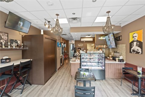 Снять в аренду кондоминиум в Санни-Айлс-Бич, Флорида 1 спальня, 93.37м2, № 2036480 - фото 24