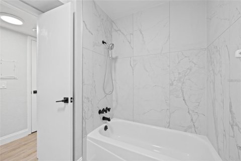 Condominio en venta en Saint Petersburg, Florida, 2 dormitorios, 107.02 m2 № 1856501 - foto 21